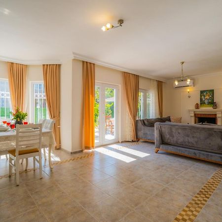 Infinity Beyaz Villa 费特希耶 外观 照片