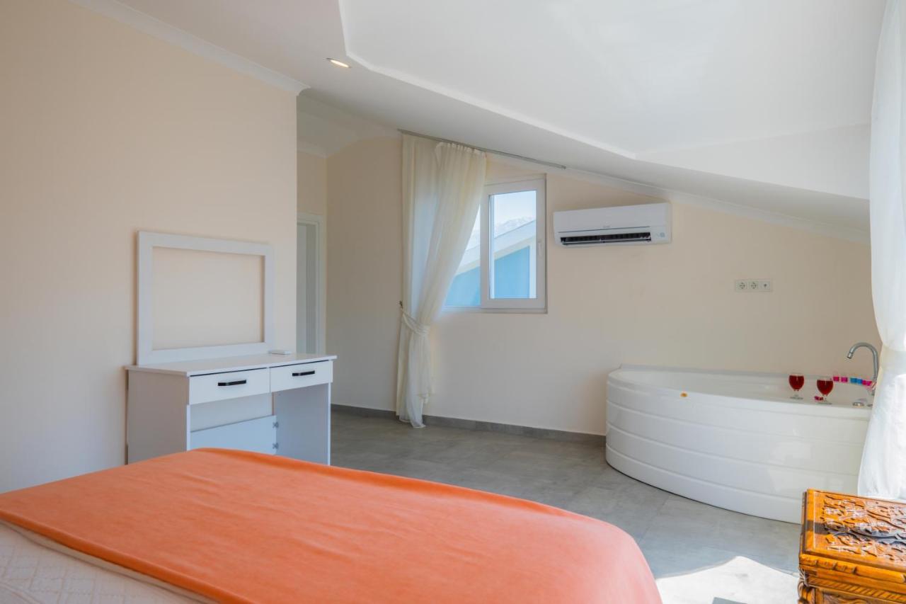 Infinity Beyaz Villa 费特希耶 外观 照片
